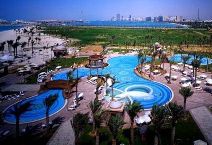 لماذا فندق قصر الإمارات هو خيارك الأمثل؟ 